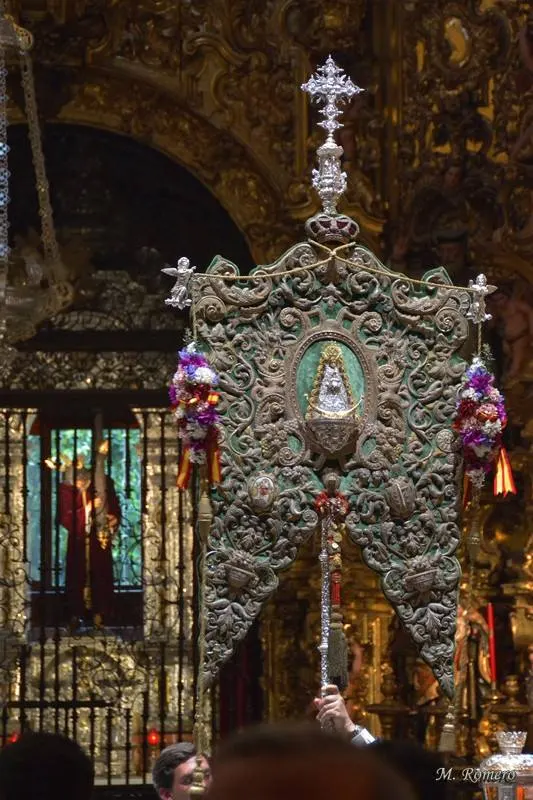 Traslado simpecado Sevilla 2015-7