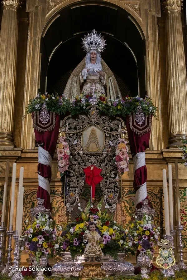 Rocio altar cultos El Cerro 2021