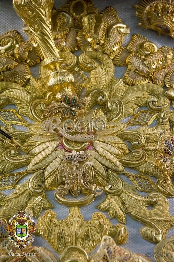 22-Virgen rocio preparada para romeria 2019-1
