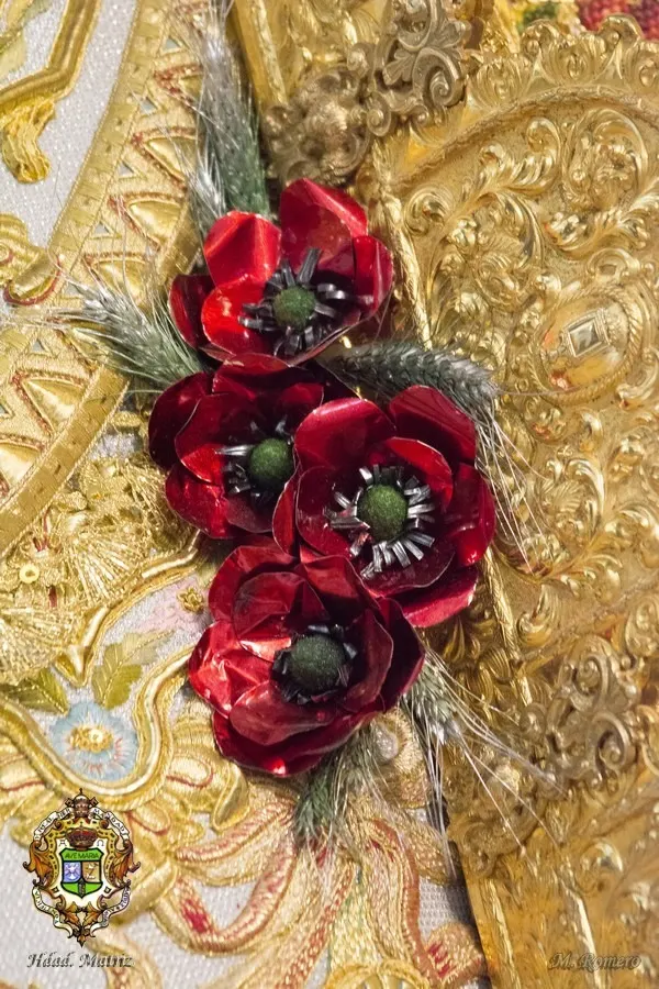 26-Virgen rocio preparada para romeria 2019-1