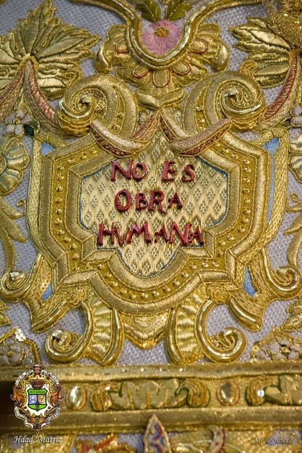 31-Virgen rocio preparada para romeria 2019-1