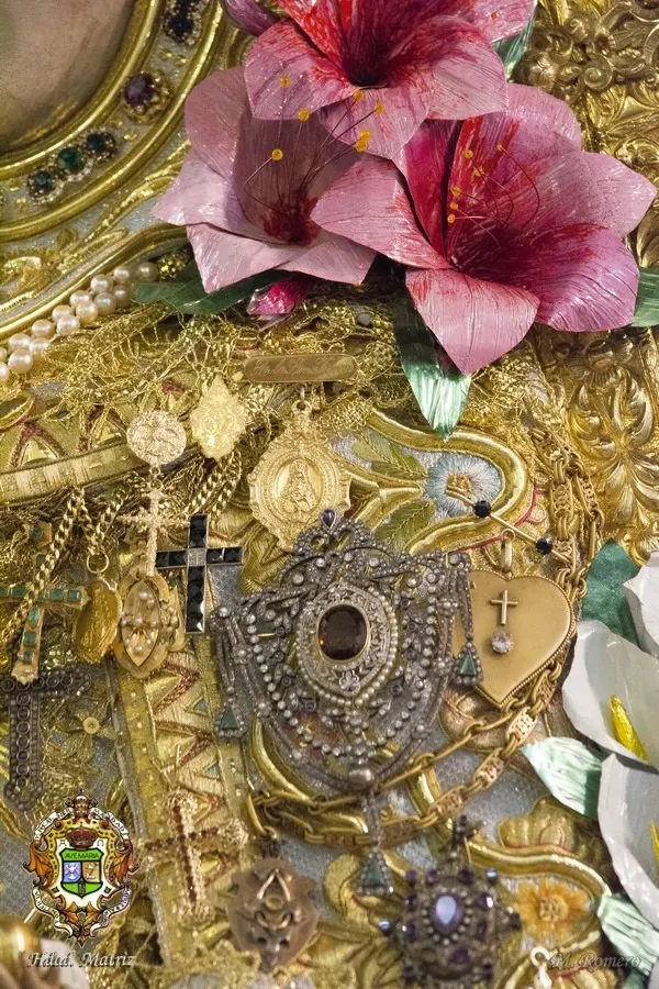 38-Virgen rocio preparada para romeria 2019-1