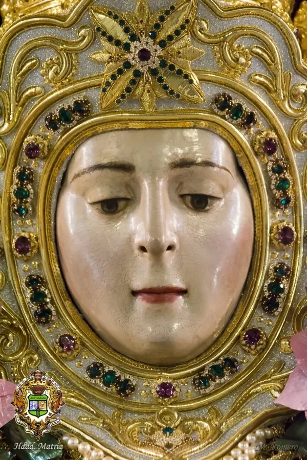 9-Virgen rocio preparada para romeria 2019-1