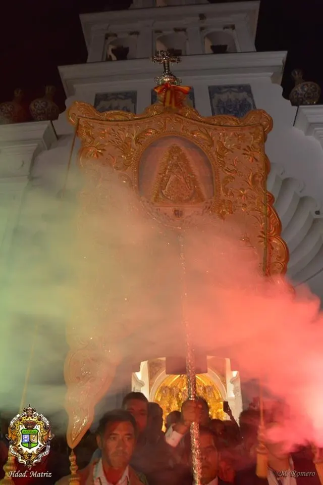 2015 Santo Rosario y Salve Popular Rocio Chico-12