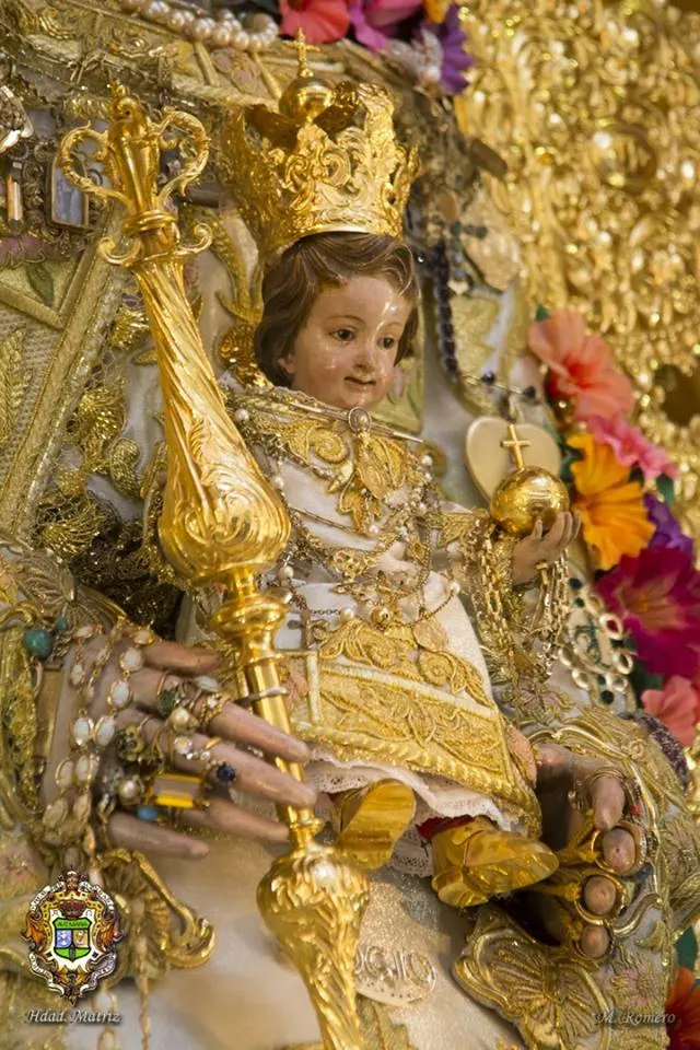 Virgen en su camarín de nuevo 28-06-2016-12
