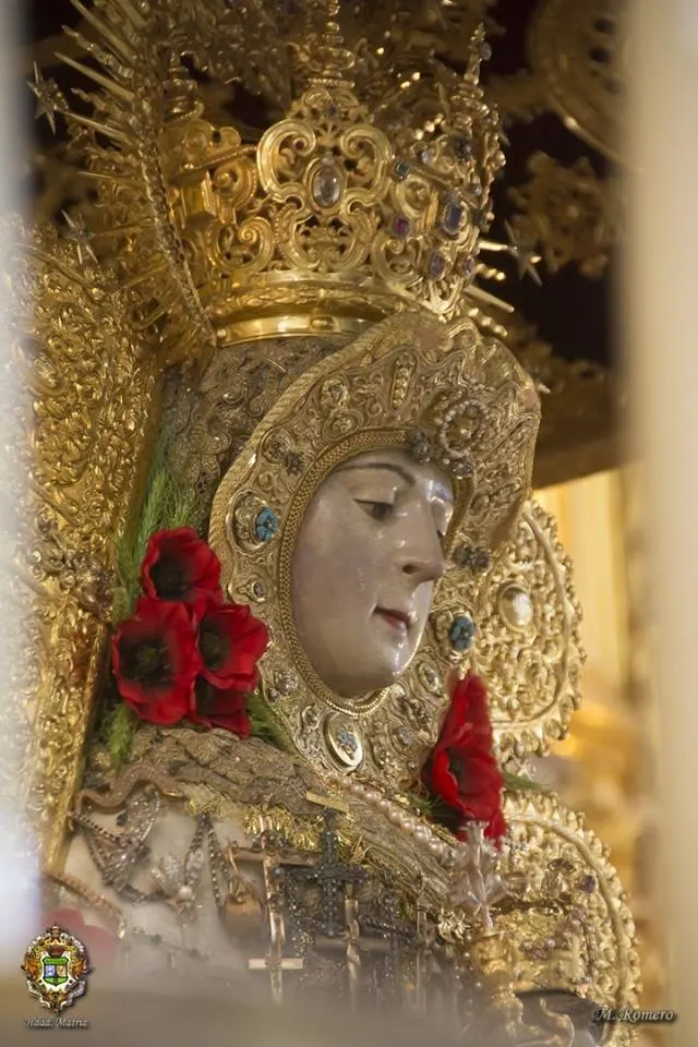 Virgen en su paso 2017 M-Romero-10