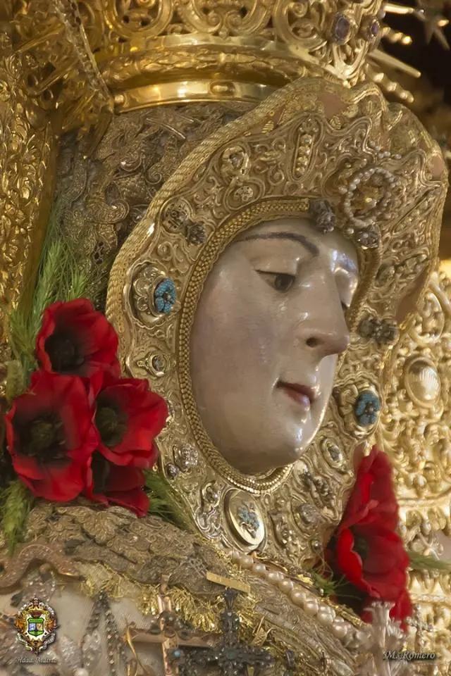 Virgen en su paso 2017 M-Romero-11
