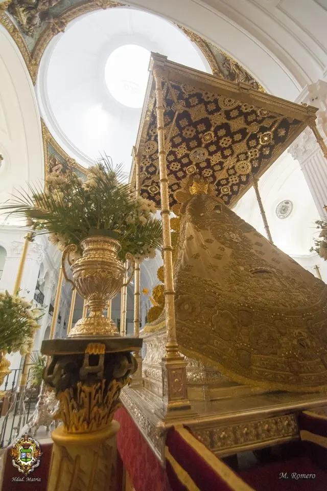 Virgen en su paso 2017 M-Romero-7