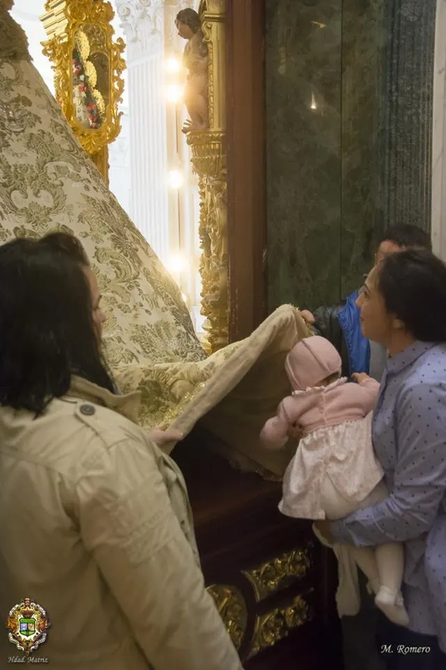 Presentacion ninos a la Virgen del Rocio 2018-6
