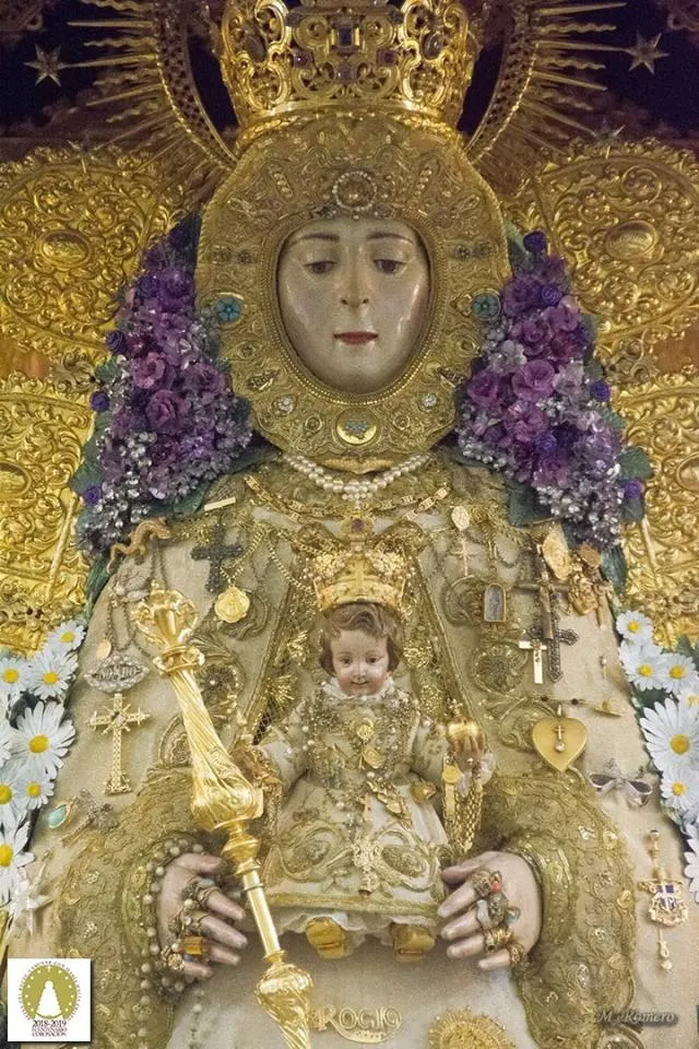 Centenario coronacion rocio la virgen luce nueva manto septiembre 2018-12