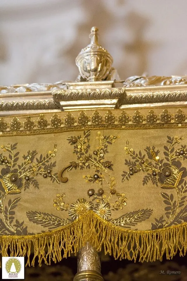 Centenario coronacion rocio la virgen luce nueva manto septiembre 2018-32