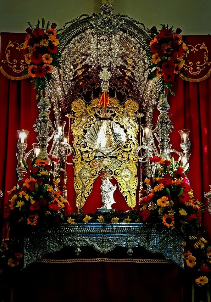Emigrantes altar culto 2018