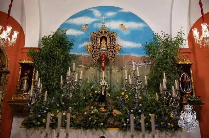 Altar de cultos rocio 2026-Tomares