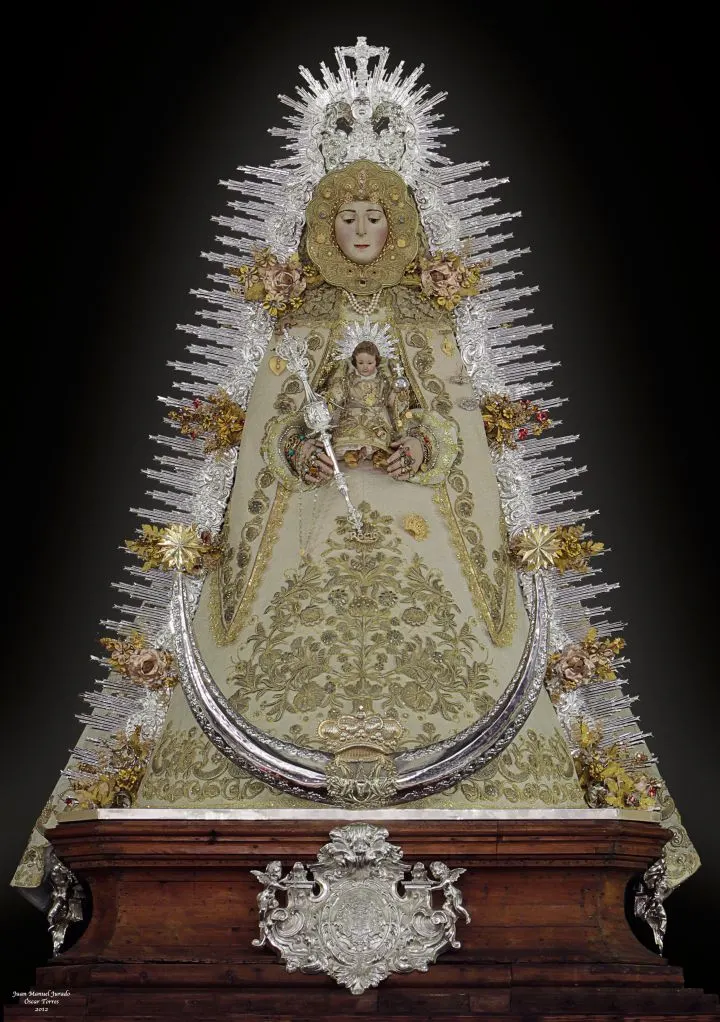 La Virgen del Rocio-Juan Manuel Jurado -  Oscar torres-ROCIO CON PEANA