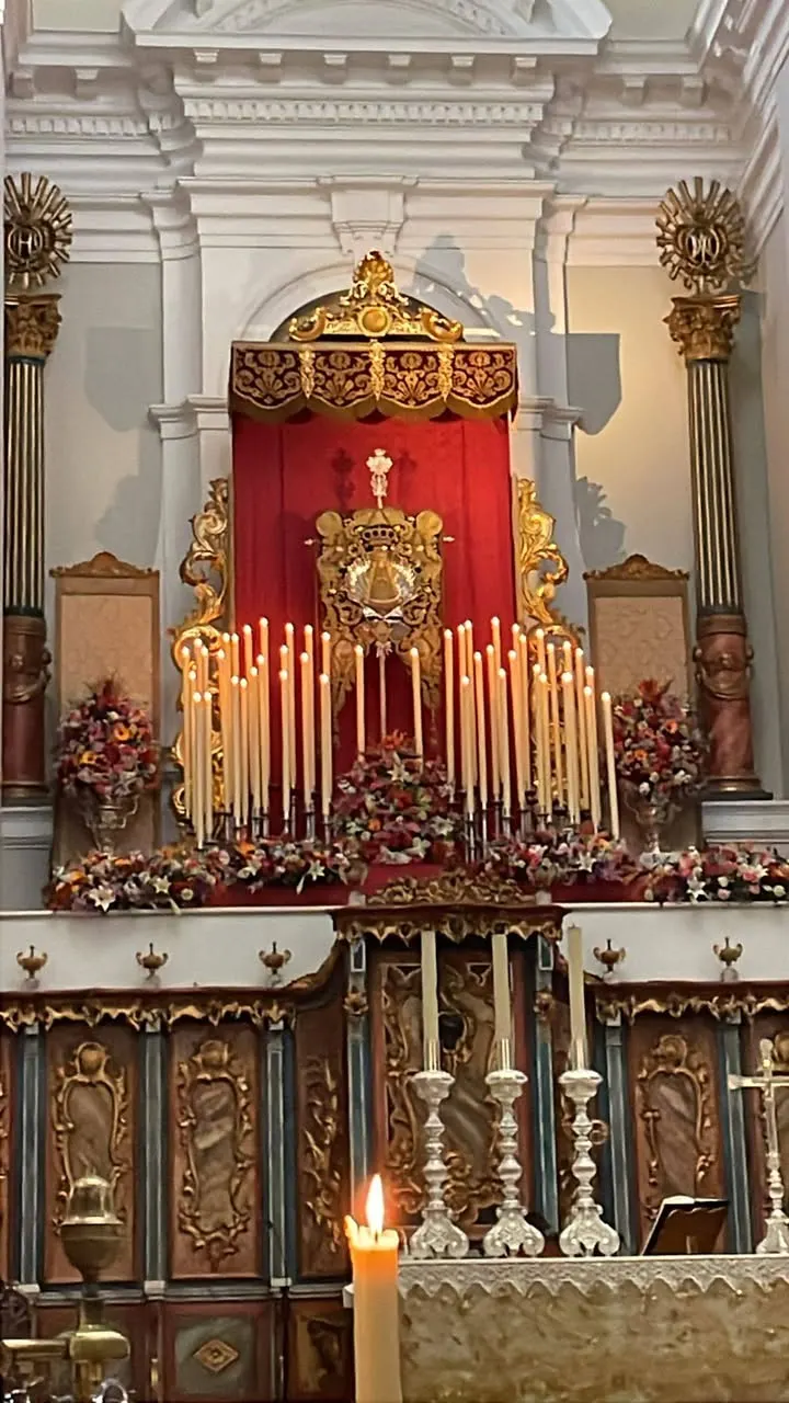 Altar de cultos rocio 2026-00005