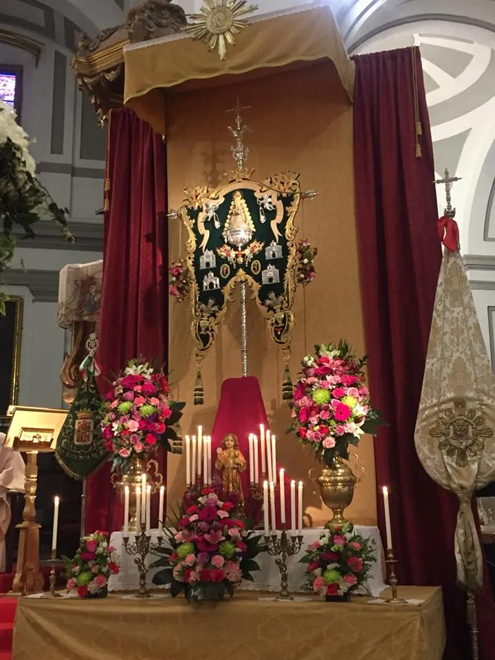 Santa Fe altar culto 2018