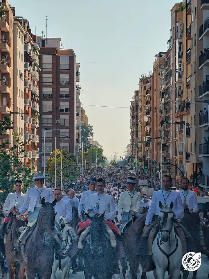 Huelva-1-Momentos del camino rocio 2023