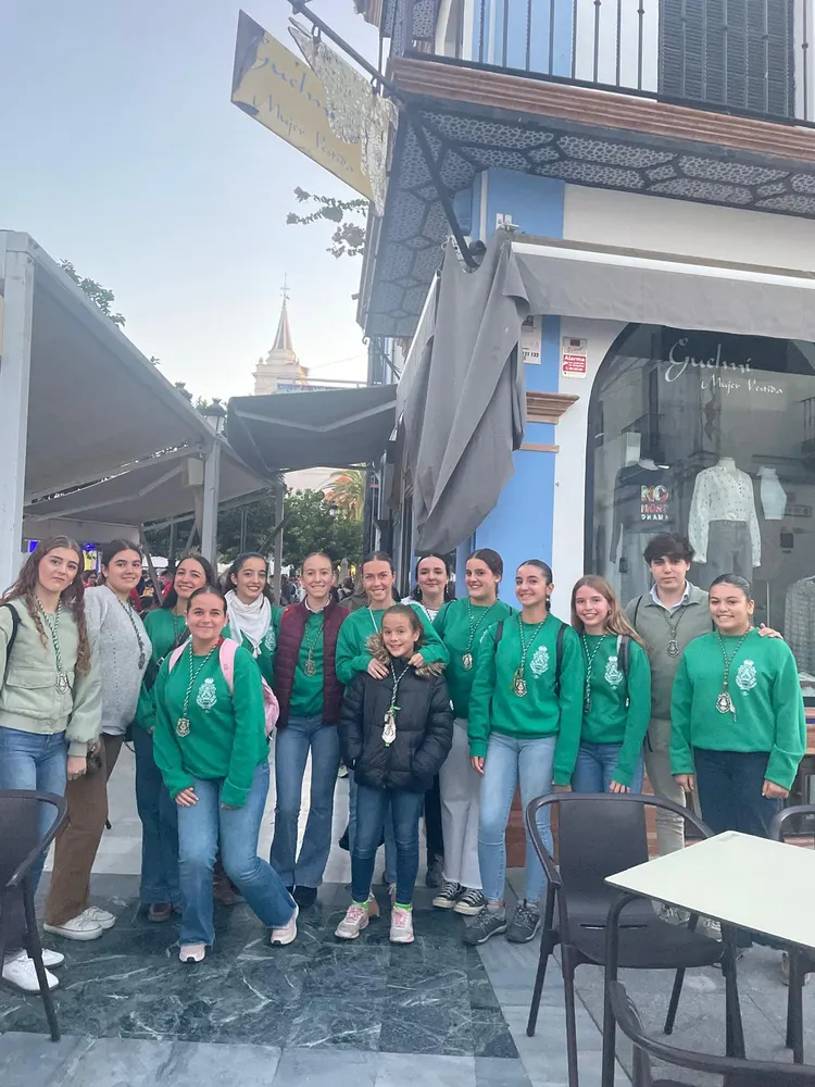 jovenes rocieros Espartinas 2025-1