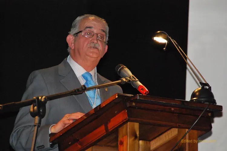 5687-Manuel-Correa.jpg