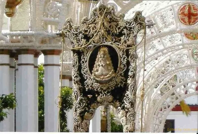 5535-osuna-foto-simpecado.jpg