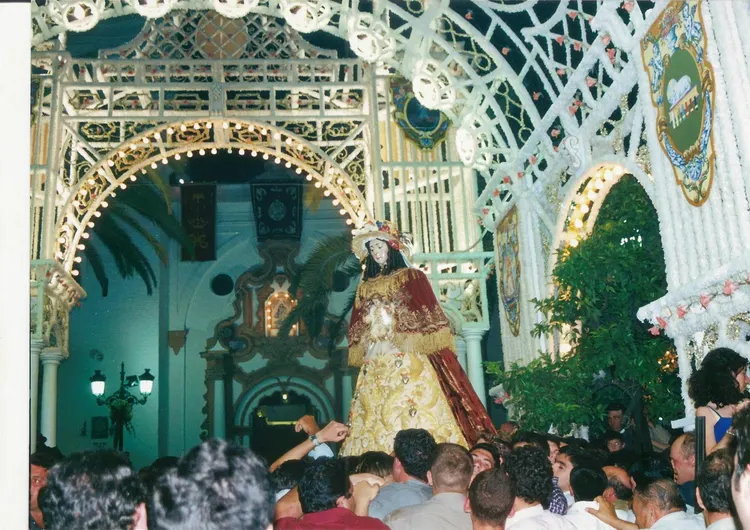 traslado virgen que no fue