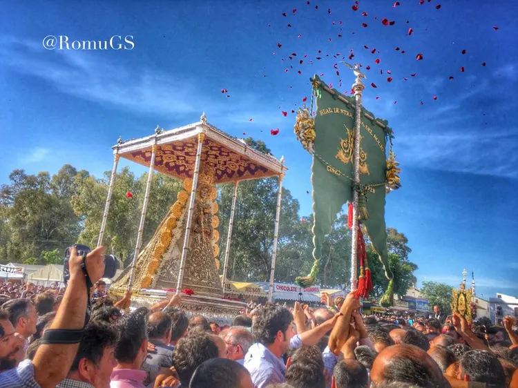 Gines procesion Virgen 2016-2