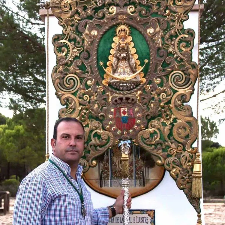 Hermano Mayor Carlos Luís Quintero Martín, si Nuestra Madre del Rocío lo quiere y los Hermanos de la Hermandad del Rocío de Huelva - candidatura