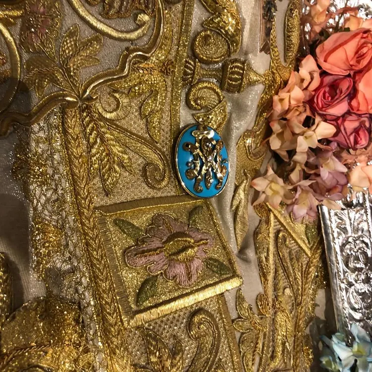 nuevo broche virgen rocio-1