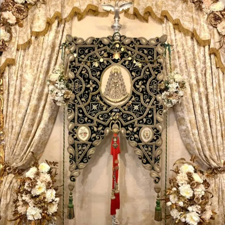simpecado de rocio Gines