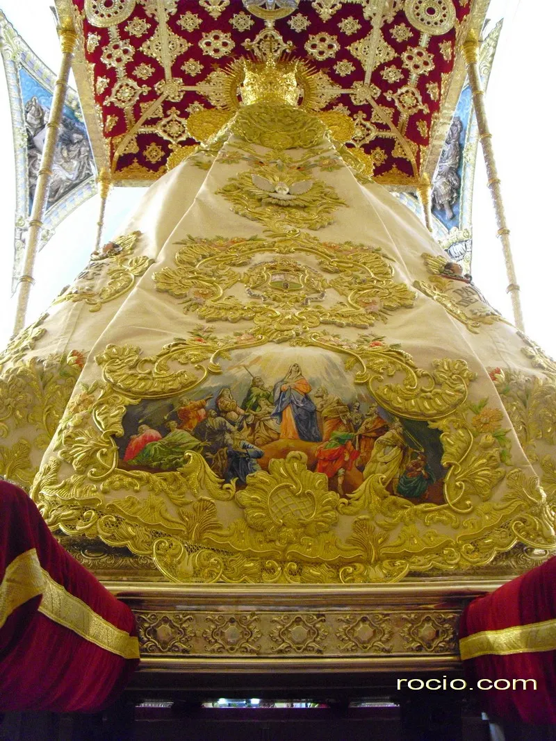 La Virgen del Rocio-3-rocio.com-virgen-3006-traje-virgen