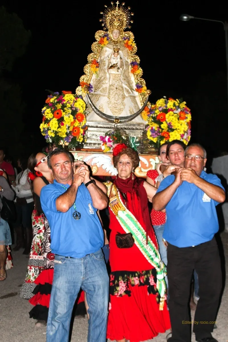 5414-benicarl-Salto a la Reja, y procesion por las casetas (2)