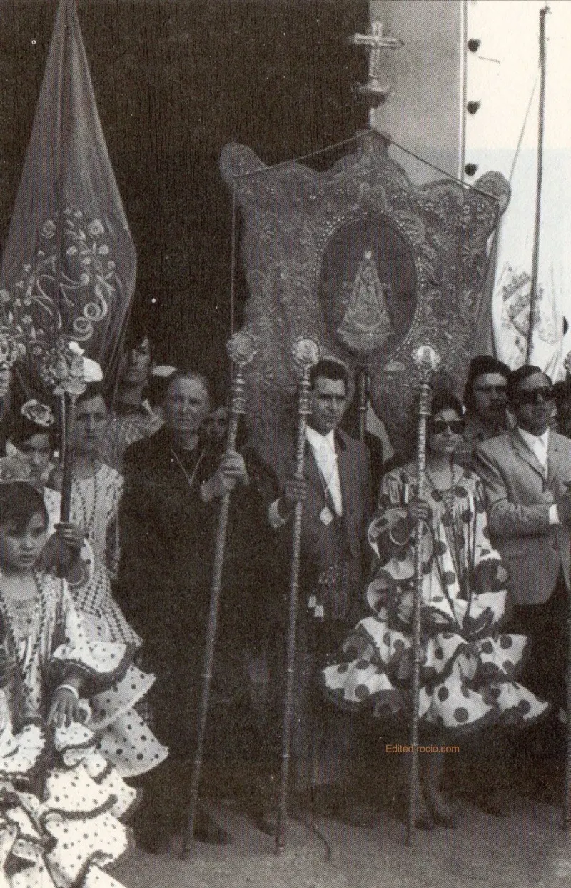 Hermanos Mayores de Almonte-Rocio-1970 Angel Nunez Vazquez