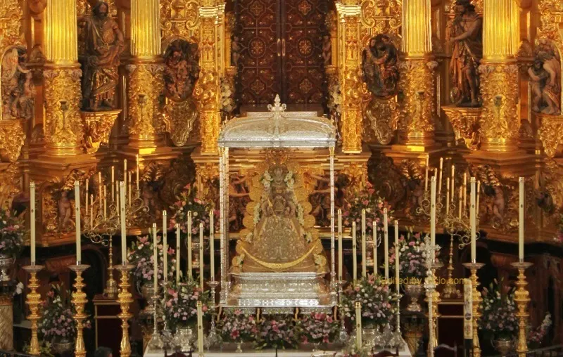 La Virgen del Rocio-5340-rueda-prensa-rocio-30-05-2014-IMG_0969