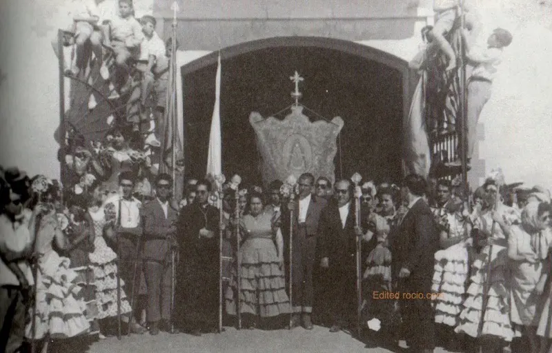 Hermanos Mayores de Almonte-Rocio-1961 Fernando Caceres Larios