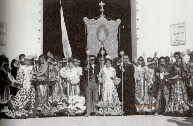Hermanos Mayores de Almonte-Rocio-1973 Rafael Cerrato