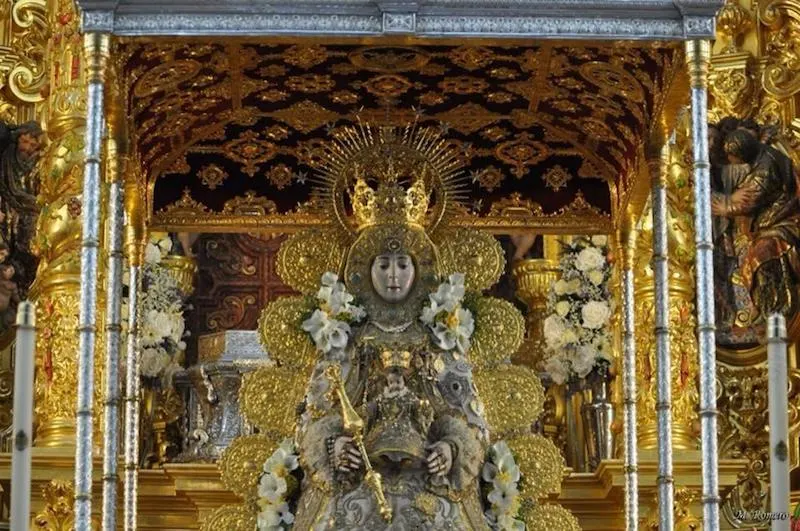 5306-virgen-paso-2014-3