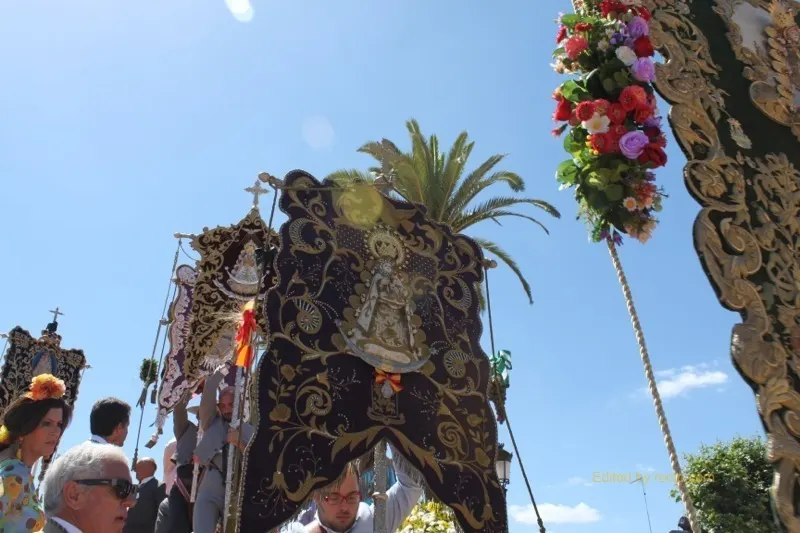 5368-simpecados-misa-pentecostes-2014-rocio.com-IMG_1603