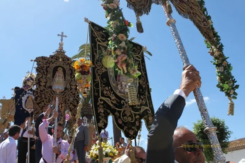 5368-simpecados-misa-pentecostes-2014-rocio.com-IMG_1611