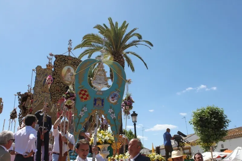 5368-simpecados-misa-pentecostes-2014-rocio.com-IMG_1618