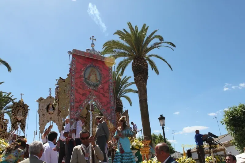 5368-simpecados-misa-pentecostes-2014-rocio.com-IMG_1623