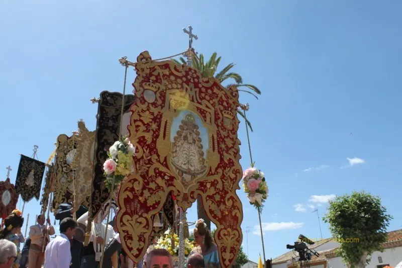 5368-simpecados-misa-pentecostes-2014-rocio.com-IMG_1633