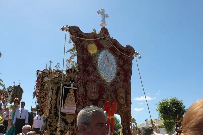 5368-simpecados-misa-pentecostes-2014-rocio.com-IMG_1647
