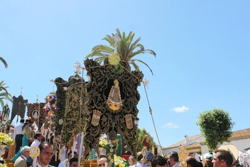 5368-simpecados-misa-pentecostes-2014-rocio.com-IMG_1658