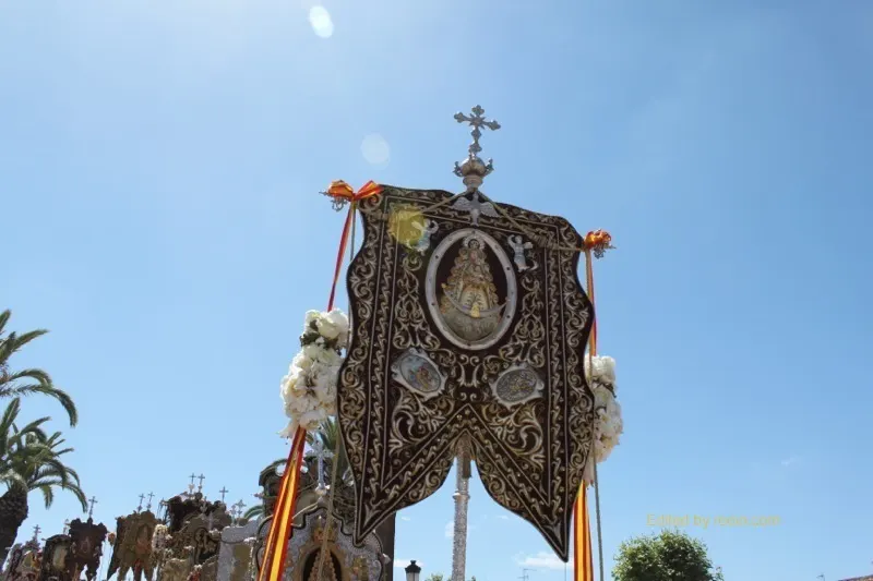 5368-simpecados-misa-pentecostes-2014-rocio.com-IMG_1688