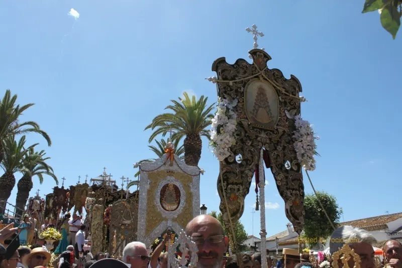 5368-simpecados-misa-pentecostes-2014-rocio.com-IMG_1690