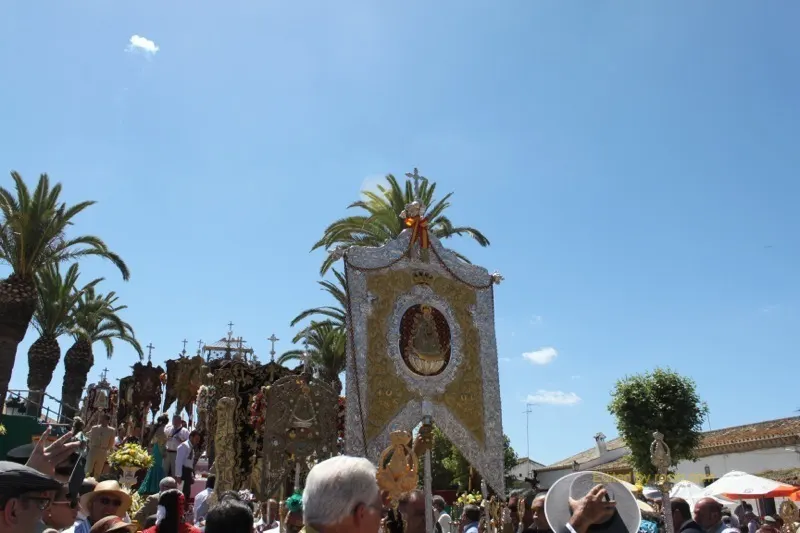 5368-simpecados-misa-pentecostes-2014-rocio.com-IMG_1691