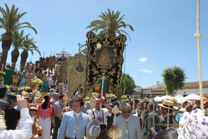 5368-simpecados-misa-pentecostes-2014-rocio.com-IMG_1693