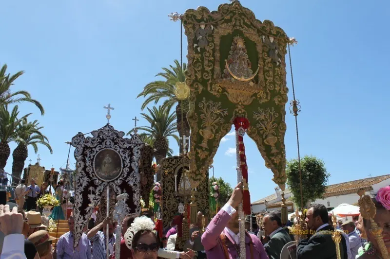 5368-simpecados-misa-pentecostes-2014-rocio.com-IMG_1704