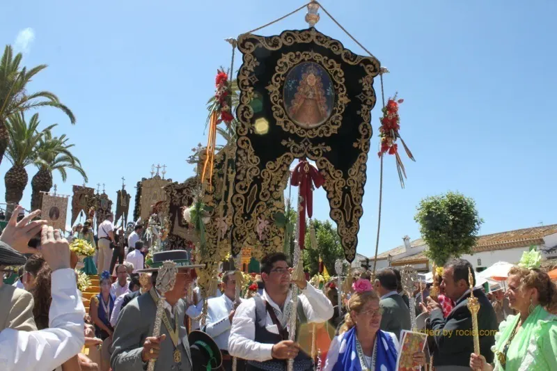 5368-simpecados-misa-pentecostes-2014-rocio.com-IMG_1714