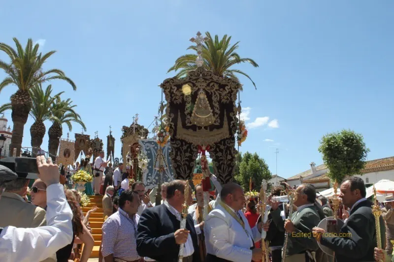 5368-simpecados-misa-pentecostes-2014-rocio.com-IMG_1715